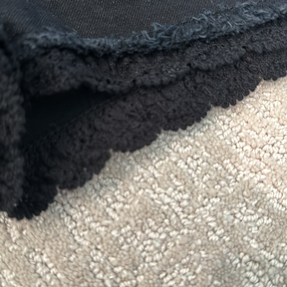 Never worn Miss black denim short - Picture 5 of 6